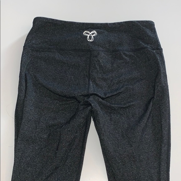 Grey TNA leggings - Picture 2 of 2